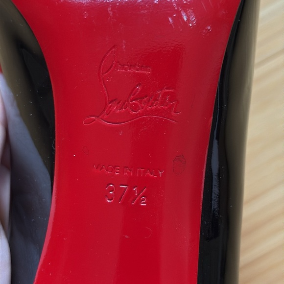 Christian Louboutin Miss Sab Patent leather pumps, size 37.5 - Picture 16 of 16